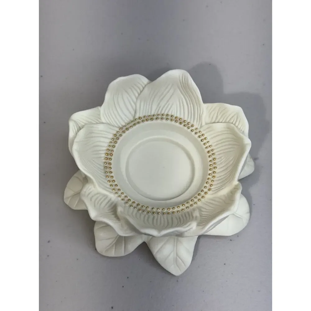PartyLite Bisque Porcelain Magnolia Lotus Blossom Pillar Candle Holder Gold Bead - Picture 3 of 8